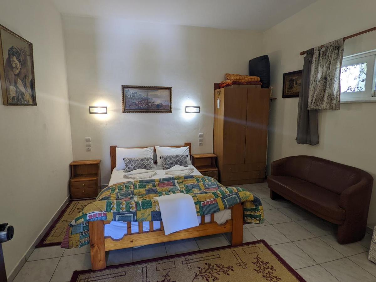 Modern 1-Bedroom With Bbq & Roof Garden Near Beach Stalos Exterior foto