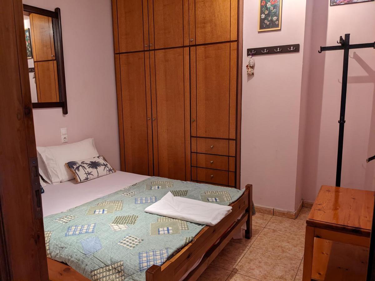 Modern 1-Bedroom With Bbq & Roof Garden Near Beach Stalos Exterior foto